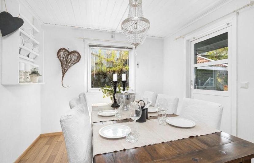 Sjarmerende Familievennlig Hus Med 2 Soverom Kristiansand Exterior photo